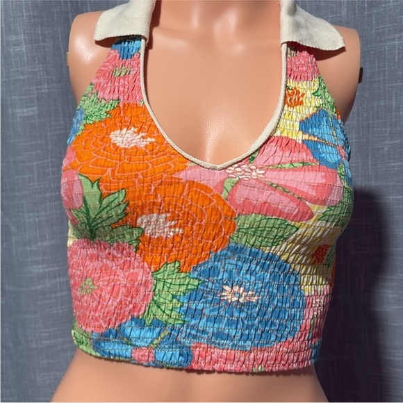 Zara Multicolor Floral Crop Top with Cream Collar - Picture 2 of 5